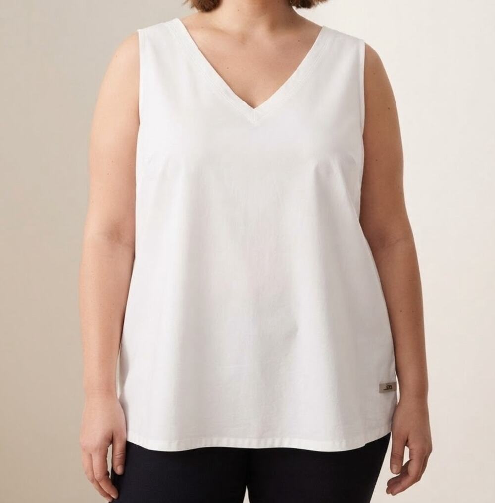 Eddie Bauer White V-Neck Tank Top